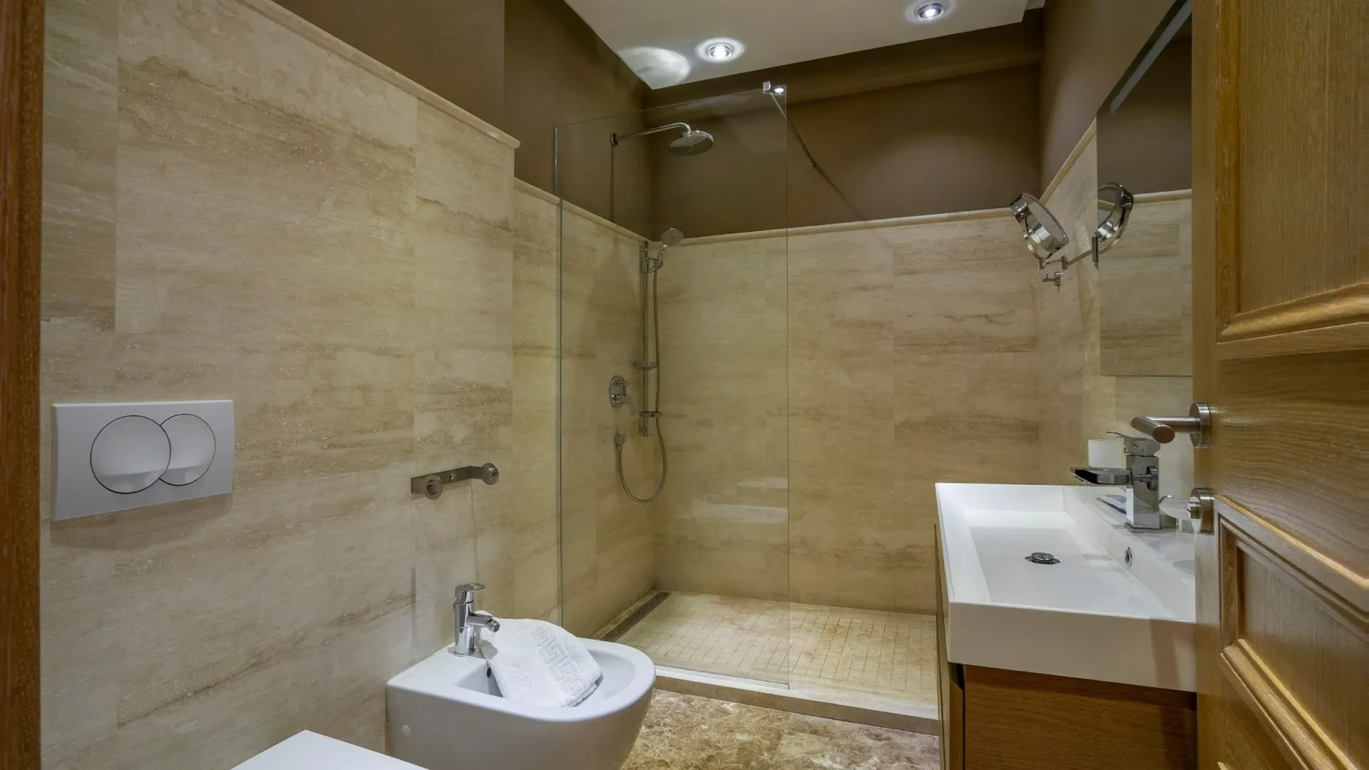 Sale, house, 600m², Blizikuće, Budva