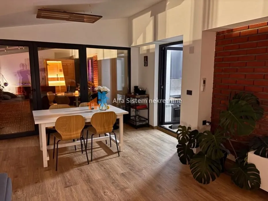 Izdavanje, dvosoban stan, 60m², Novi Beograd Sve Podlokacije, Beograd