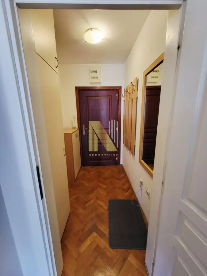 Prodaja, garsonjera, 29m², Centar, Novi Sad