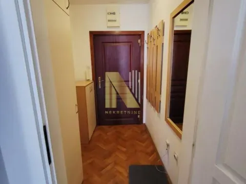 Prodaja, garsonjera, 29m², Centar, Novi Sad - image 9