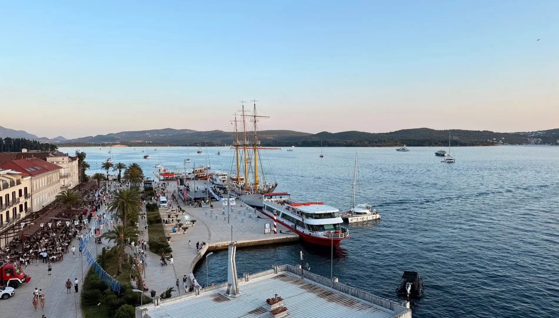 Prodaja, stan, 135m², Tivat, Crna Gora