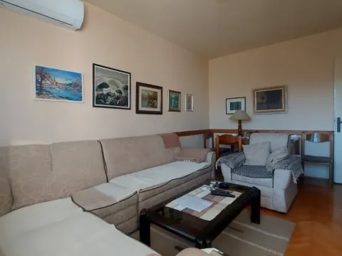 Prodaja, dvosoban stan, 67m², Centar, Nikšić - image 3