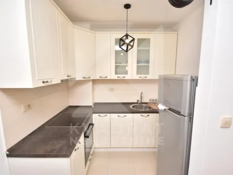 Izdavanje, jednosoban stan, 42m², Stari Aerodrom, Podgorica - image 5