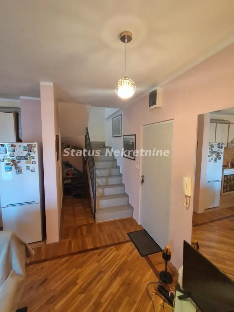Prodaja, trosoban stan, 87m², Nova Detelinara, Novi Sad Sve Podlokacije