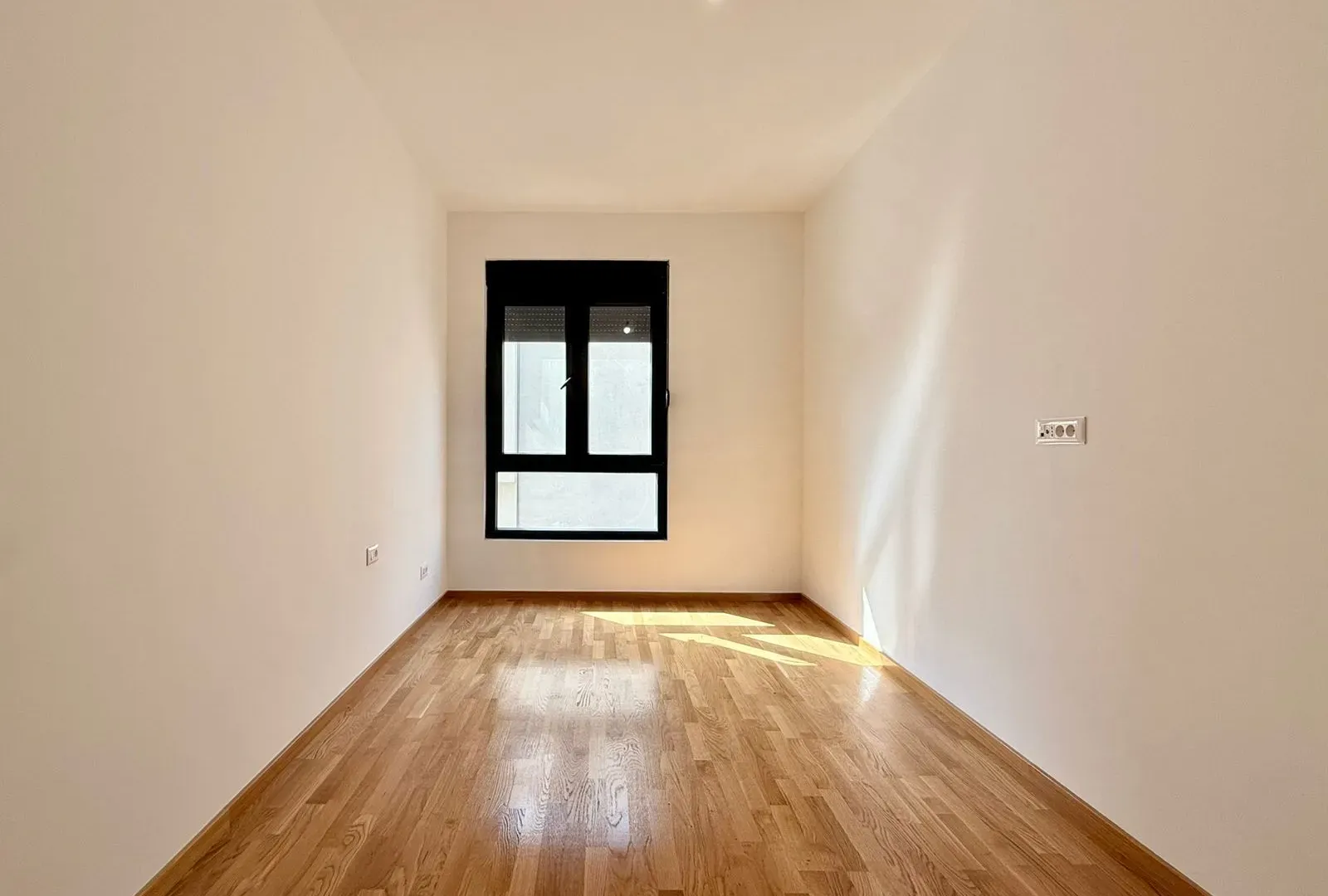 Prodaja, dvosoban stan, 67m², Donja Gorica, Podgorica