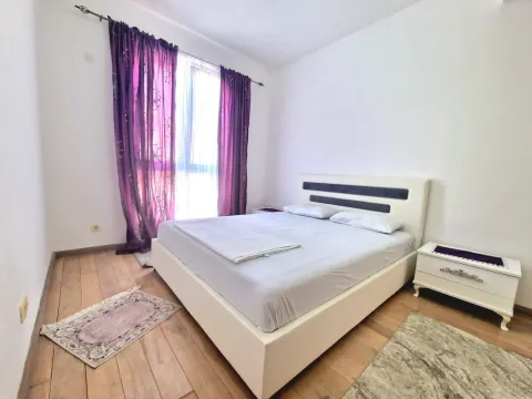 Izdavanje, dvosoban stan, 80m², Rafailovići, Budva - image 8