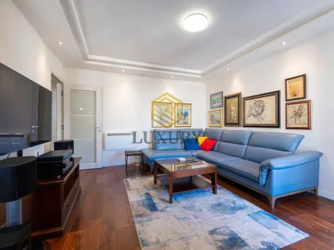 Prodaja, dvosoban stan, 68m², Central Point, Podgorica - image 17