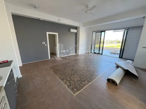 Izdavanje, dvosoban stan, 83m², Bar, Crna Gora - image 7