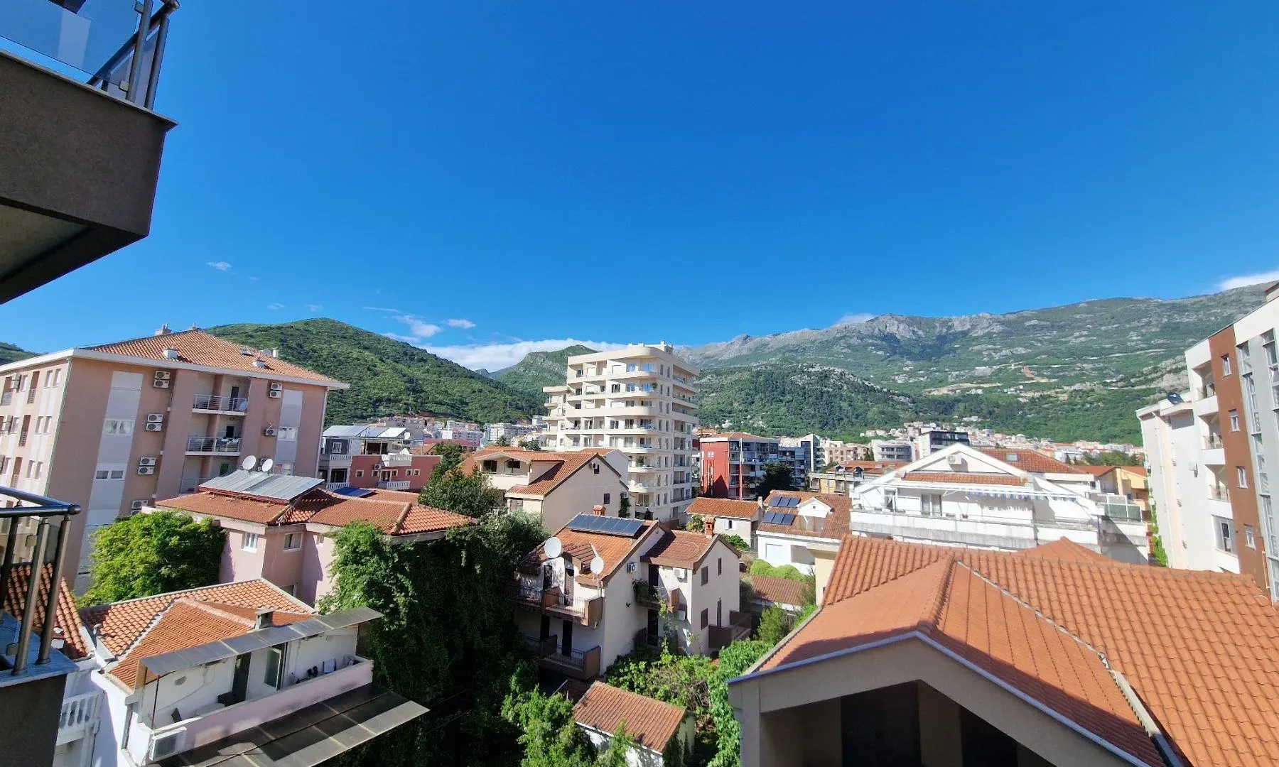 Rent, one bedroom apartment, 48m², Budva, Crna Gora