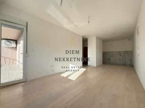 Prodaja, dvosoban stan, 73m², Zabjelo, Podgorica - image 3