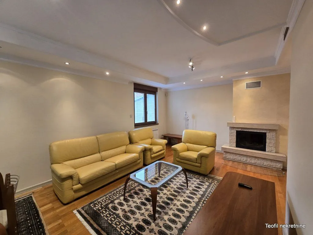 Sale, three bedroom apartment, 77m², Autokomanda, Voždovac Sve Podlokacije