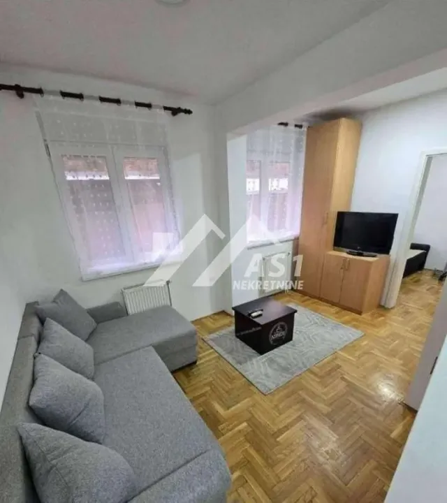 Rent, one bedroom apartment, 38m², Grbavica, Novi Sad Sve Podlokacije