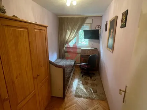 Rent, three bedroom apartment, 50m², Uciteljsko Naselje, Zvezdara Sve Podlokacije - image 7
