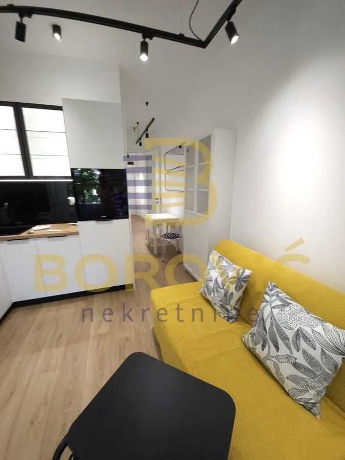 Sale, one bedroom apartment, 33m², Stari Grad, Beograd