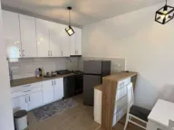 Izdavanje, jednosoban stan, 45m², City Kvart, Podgorica - image 3