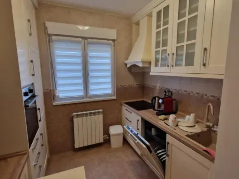 Prodaja, dvosoban stan, 76m², Centar, Bar - image 6