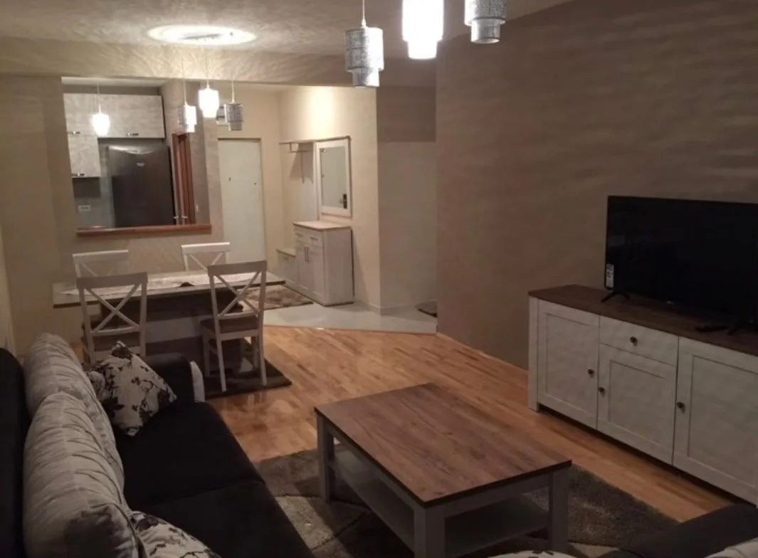 Izdavanje, dvosoban stan, 67m², Ljubović, Podgorica