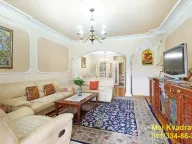 Prodaja, kuća, 250m², Brace Jerković, Voždovac Sve Podlokacije - image 2