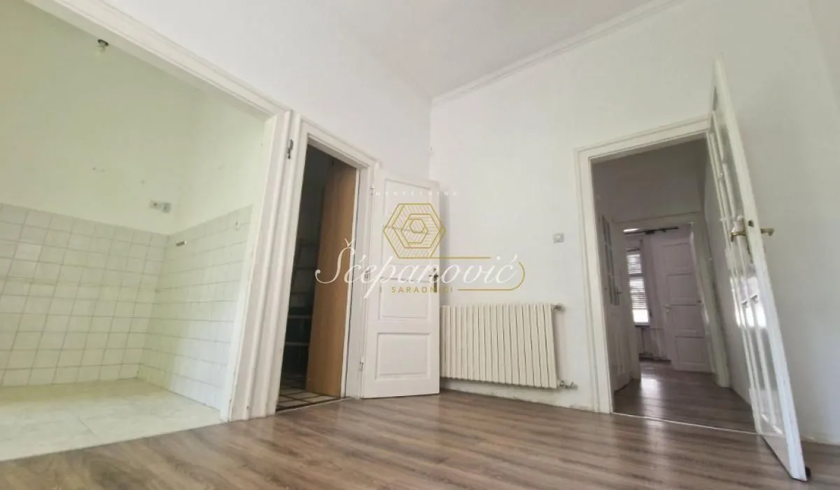 Rent, office space, 84m², Centar, Novi Sad