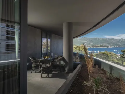 Izdavanje, jednosoban stan, 50m², Budva, Crna Gora - image 7