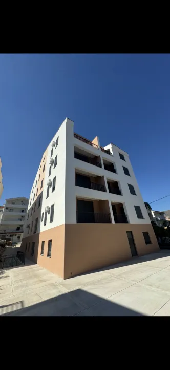 Sale, one bedroom apartment, 54m², Momišići, Podgorica