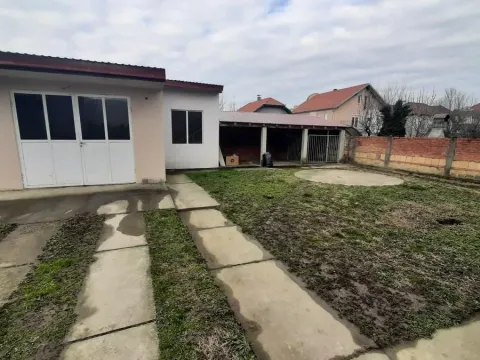 Izdavanje, parking/garaža, 50m², Veternička rampa, Novi Sad Sve Podlokacije - image 2