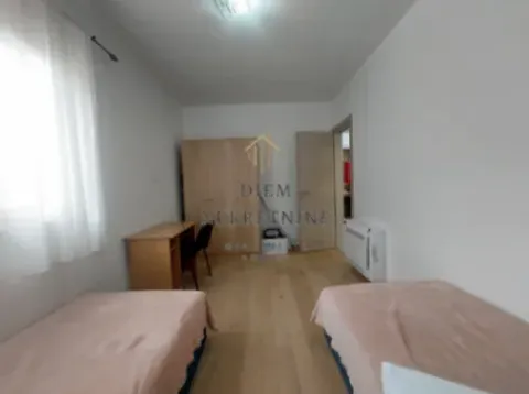 Izdavanje, dvosoban stan, 85m², Dobrota, Kotor - image 4