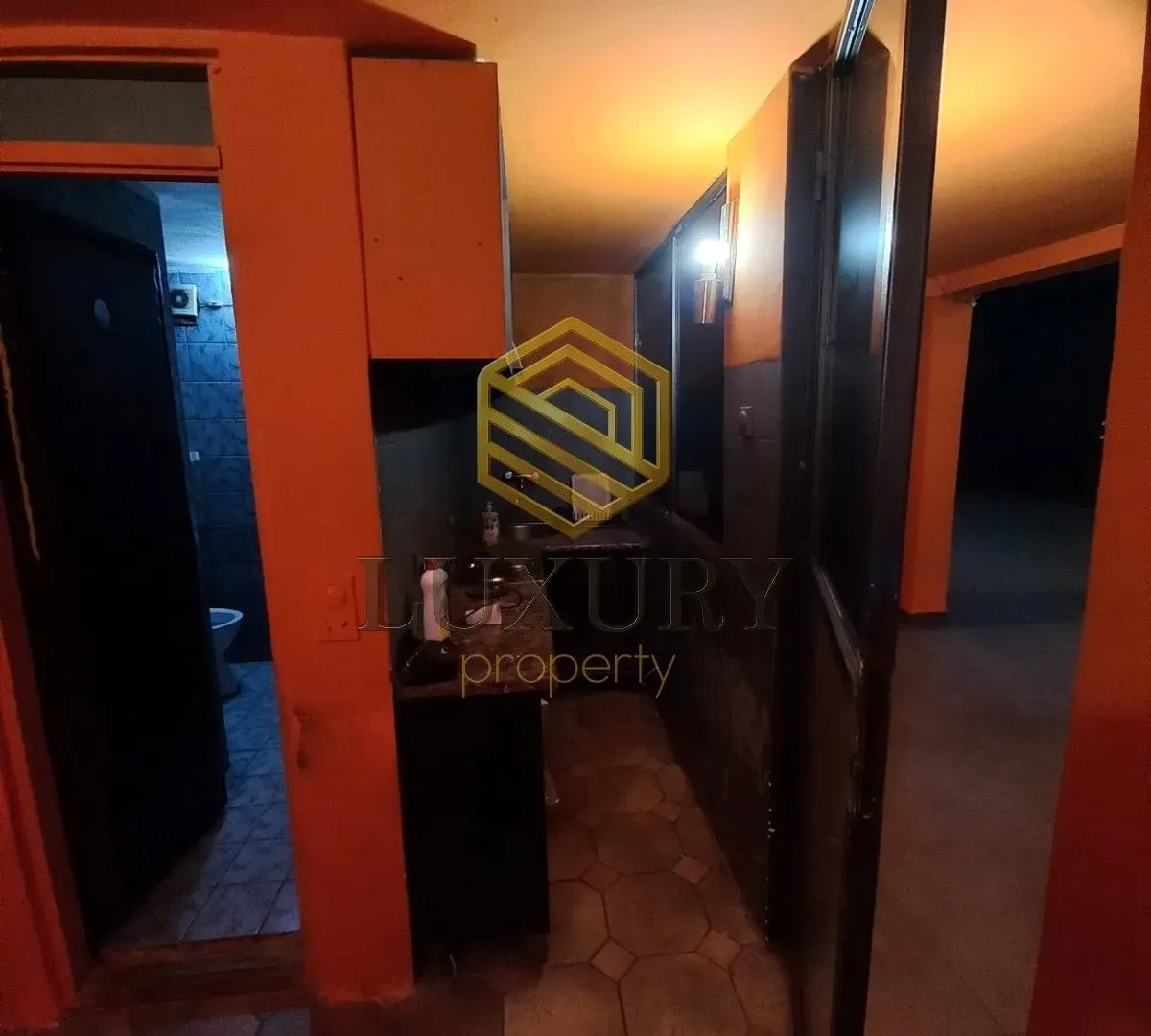 Izdavanje, poslovni prostor, 200m², Zabjelo, Podgorica