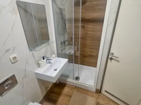 Izdavanje, jednosoban stan, 35m², Babin Do, Budva - image 2