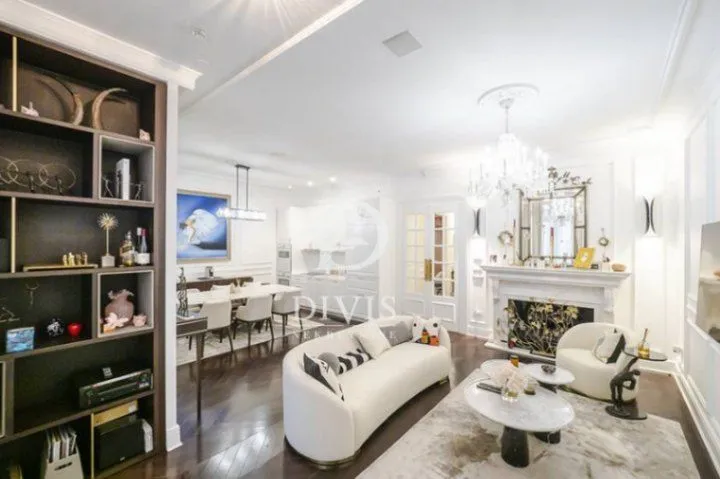 Izdavanje, trosoban stan, 102m², Stari Grad, Beograd