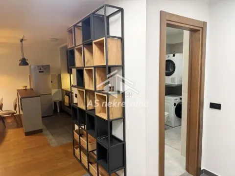 Izdavanje, trosoban stan, 90m², Banovo Brdo, Beograd - image 17