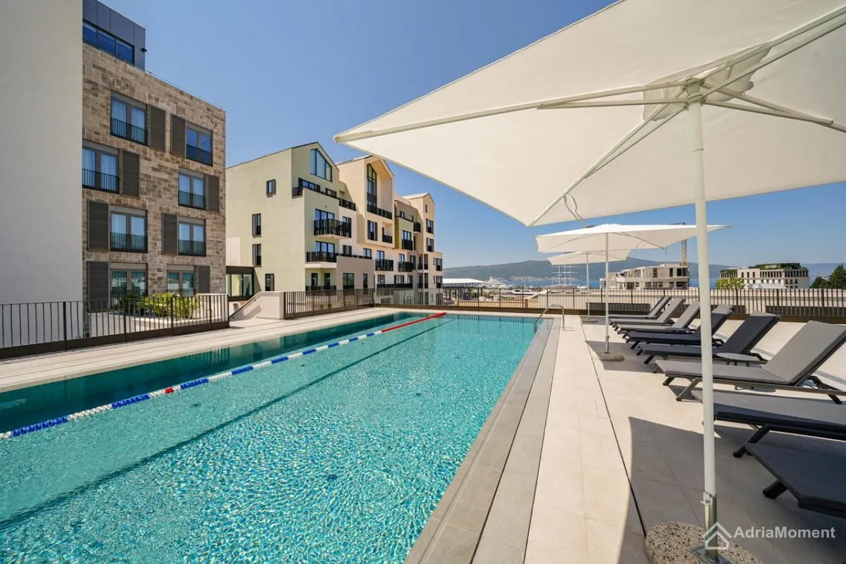 Prodaja, garsonjera, 45m², Porto Montenegro, Tivat