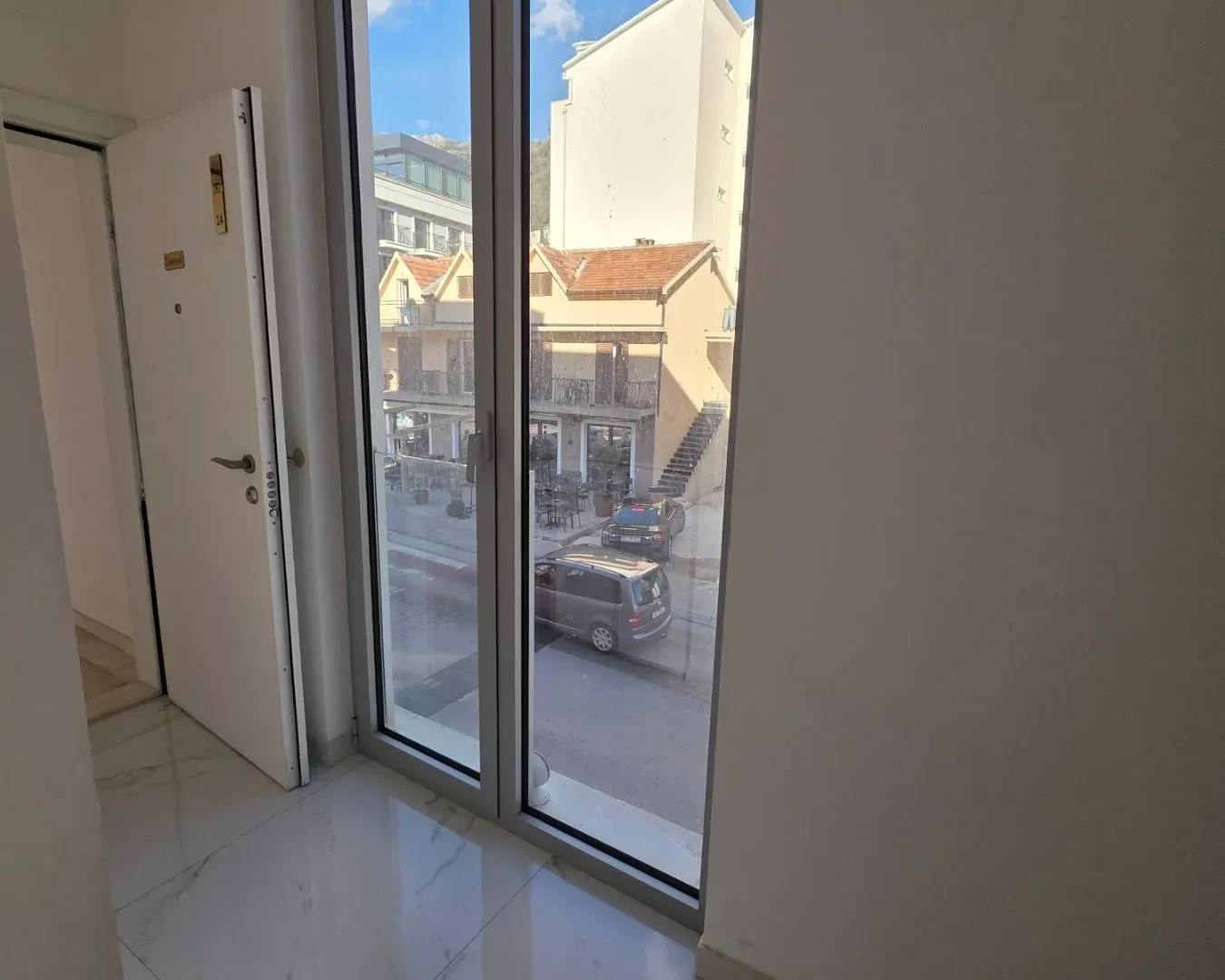 Prodaja, dvosoban stan, 91m², Budva, Crna Gora