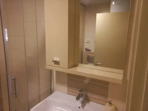 Izdavanje, stan, 117m², City Kvart, Podgorica - image 6