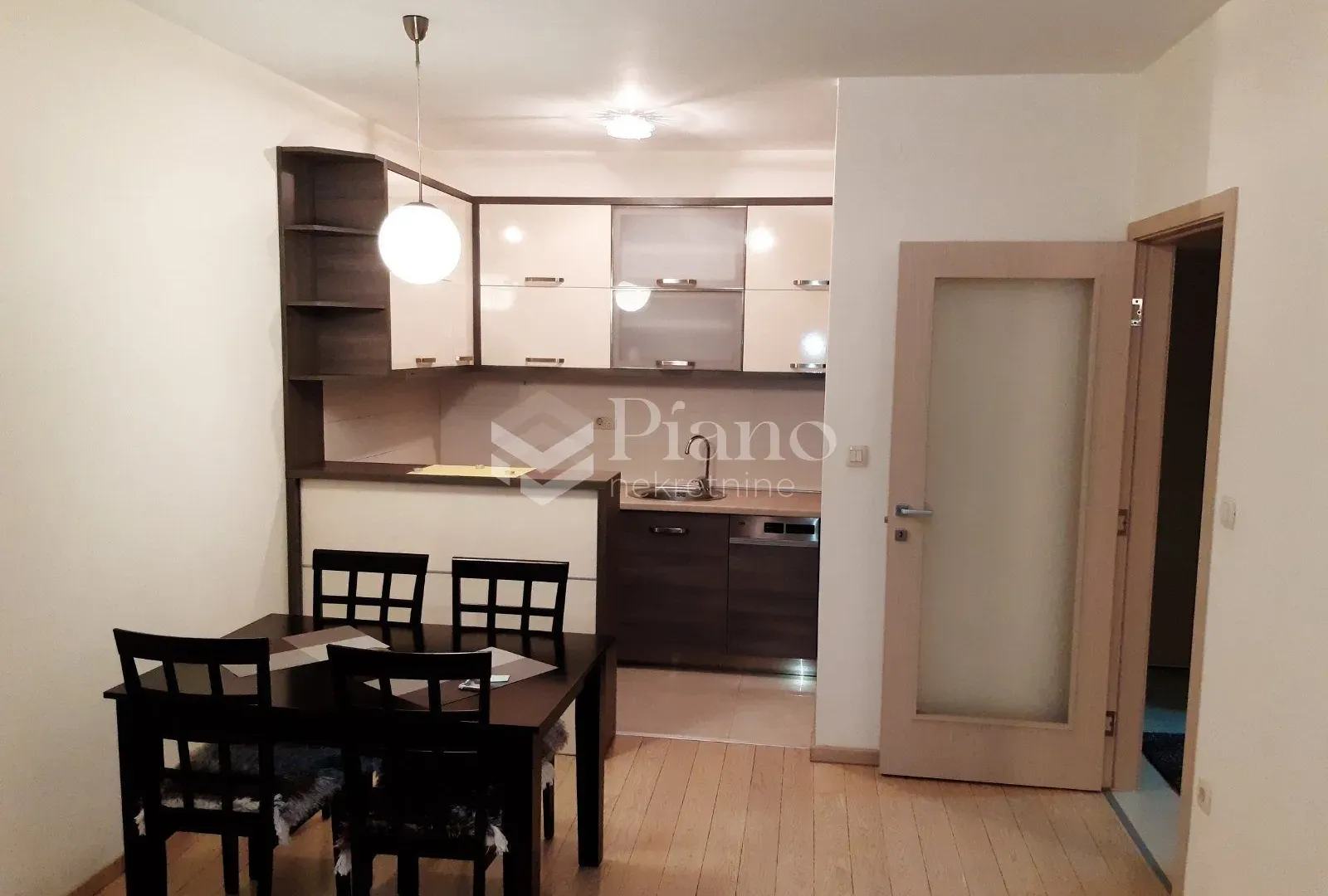 Rent, one bedroom apartment, 51m², City Kvart, Podgorica