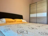 Izdavanje, dvosoban stan, 60m², Bečići, Budva - image 4