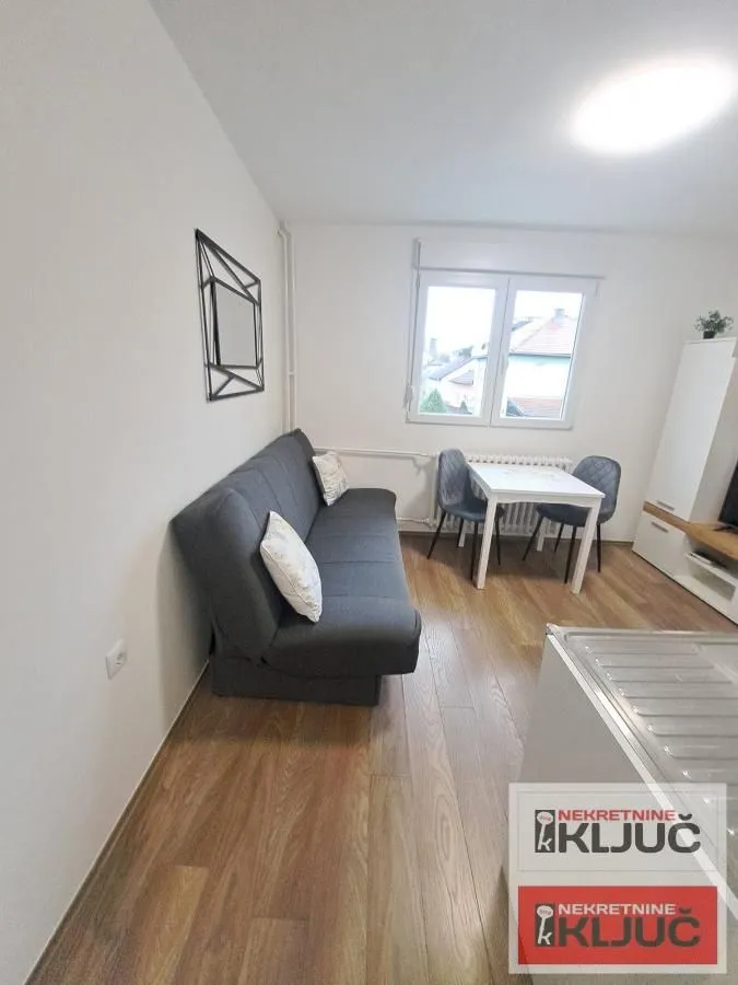 Prodaja, garsonjera, 16m², Železnička Stanica, Novi Sad Sve Podlokacije