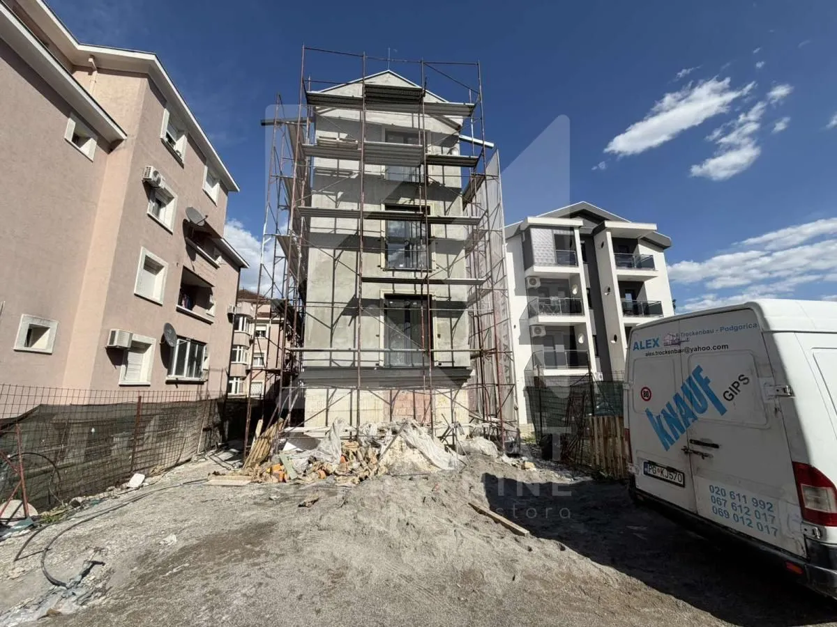 Prodaja, jednosoban stan, 49m², Vezirov Most, Podgorica