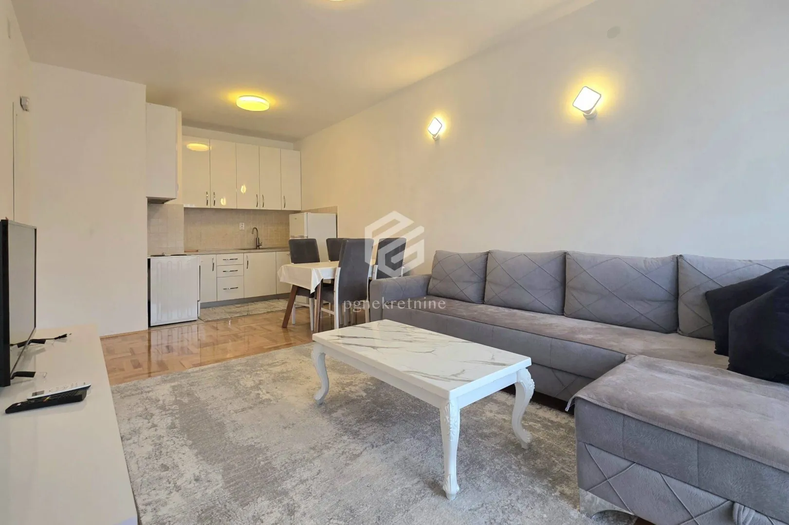 Rent, one bedroom apartment, 50m², Stari Aerodrom, Podgorica