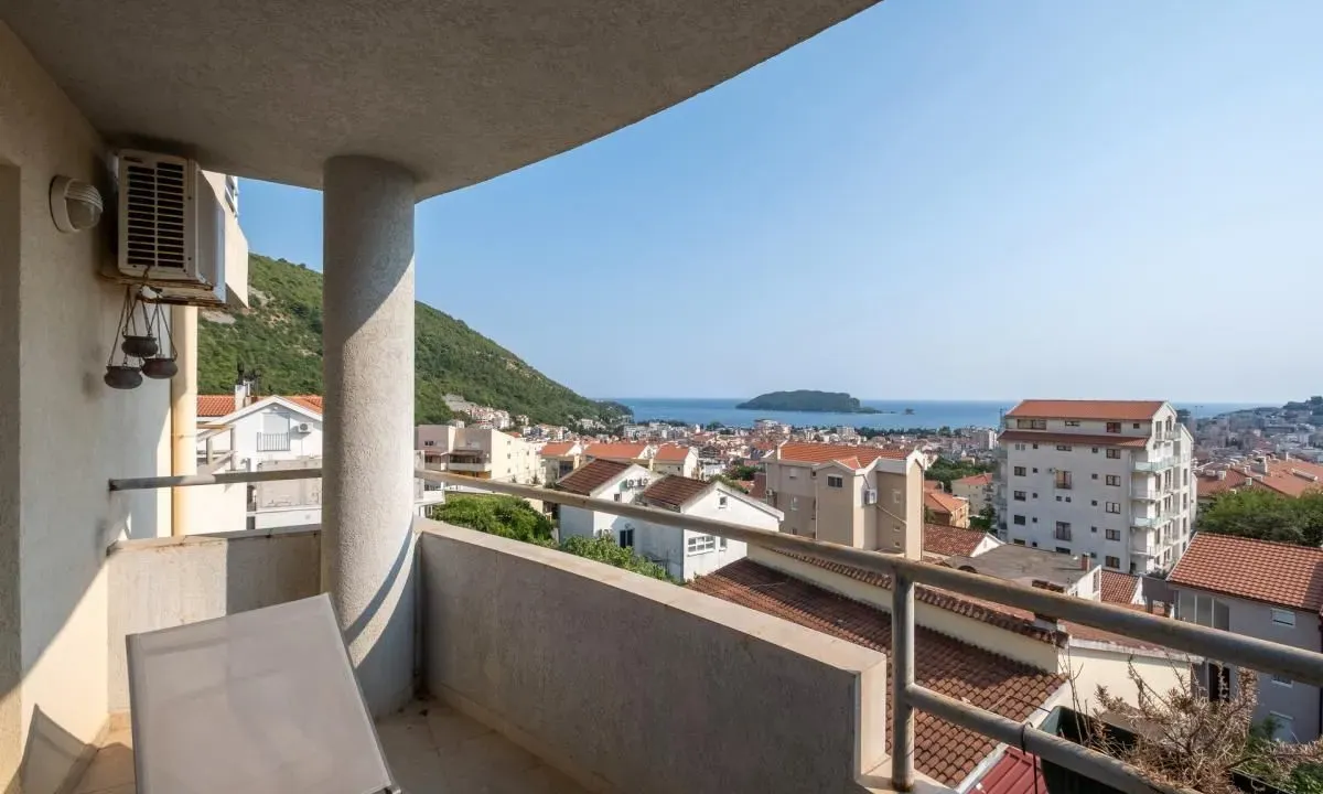 Prodaja, dvosoban stan, 76m², Budva, Crna Gora
