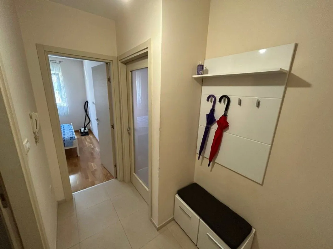 Izdavanje, jednosoban stan, 40m², Zabjelo, Podgorica