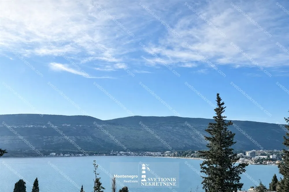 Prodaja, trosoban stan, 100m², Topla, Herceg Novi