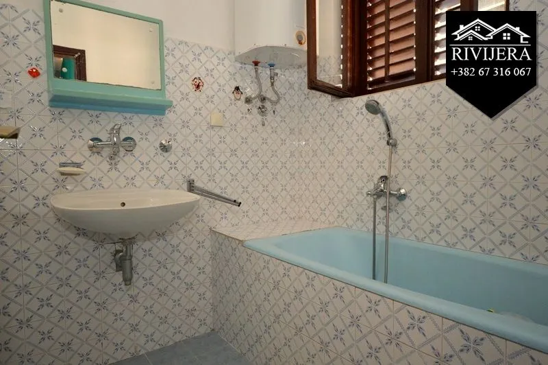 Prodaja, kuća, 106m², Srbina, Herceg Novi