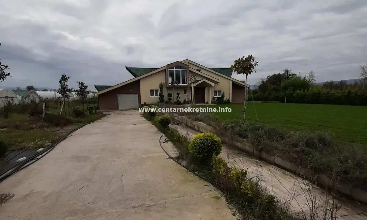 Rent, house, 420m², Grlić, Danilovgrad