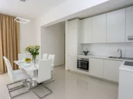 Rent, apartment, 60m², Bečići, Budva - image 3