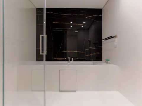 Prodaja, dvosoban stan, 179m², Budva, Crna Gora - image 9