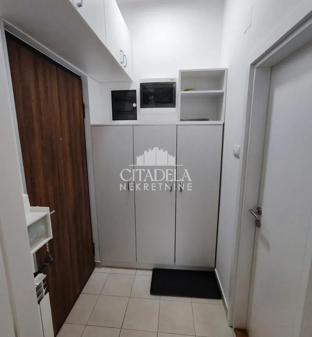 Sale, two bedroom apartment, 35m², Šumice, Beograd