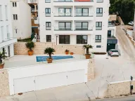 Rent, hospitality venue, 1600m², Budva, Crna Gora - image 33