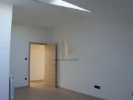 Izdavanje, stan, 118m², Dušanovac, Voždovac Sve Podlokacije - image 20