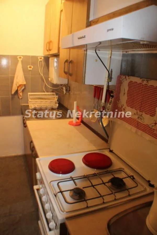Rent, house, 100m², Rakovac, Novi Sad Sve Podlokacije